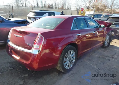 2014 Chrysler 300C Awd z USA, uszkodzony, nr VIN 2C3CCAKT8EH276550